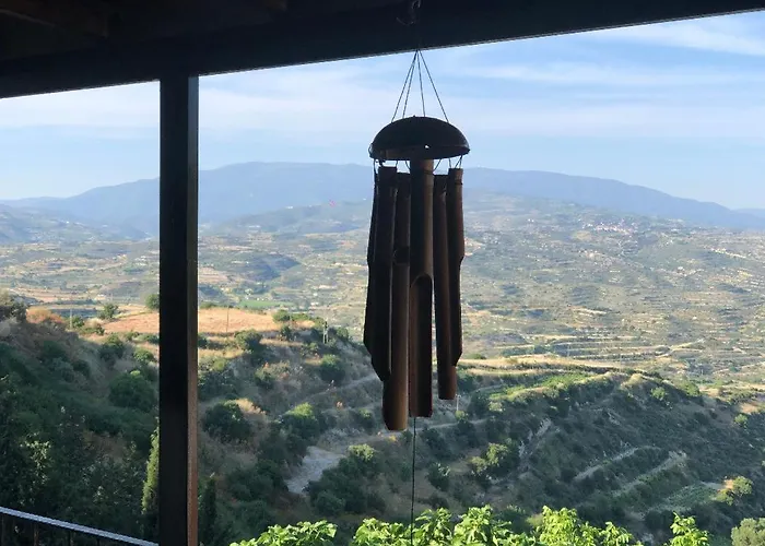 Casă la țară Pachna - Village Life *